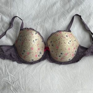 Victoria’s Secret Bra